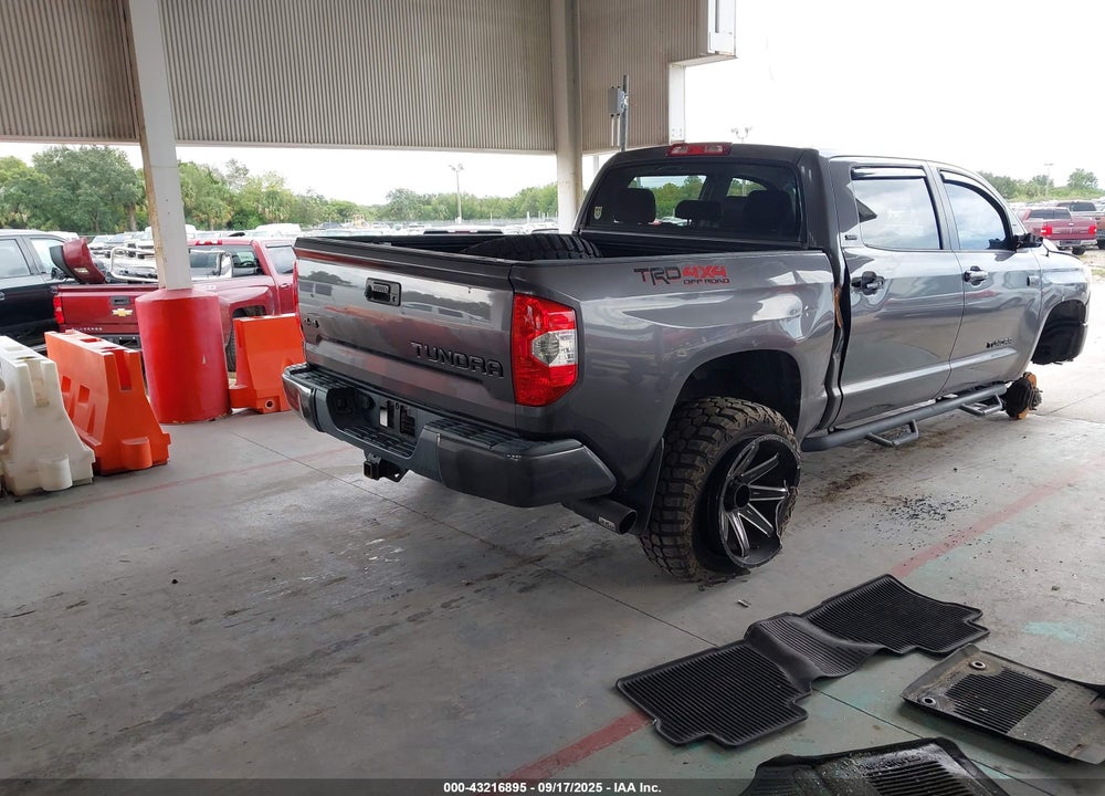 2018 TOYOTA TUNDRA VIN: 5TFDW5F10JX687521