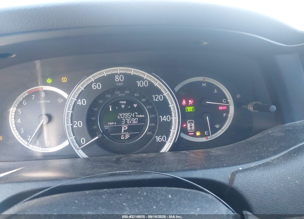 2013 HONDA ACCORD VIN: 1HGCR2F35DA018365