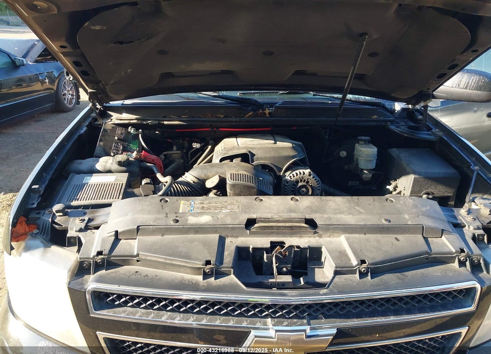 2009 CHEVROLET TAHOE VIN: 1GNFK23069R101930