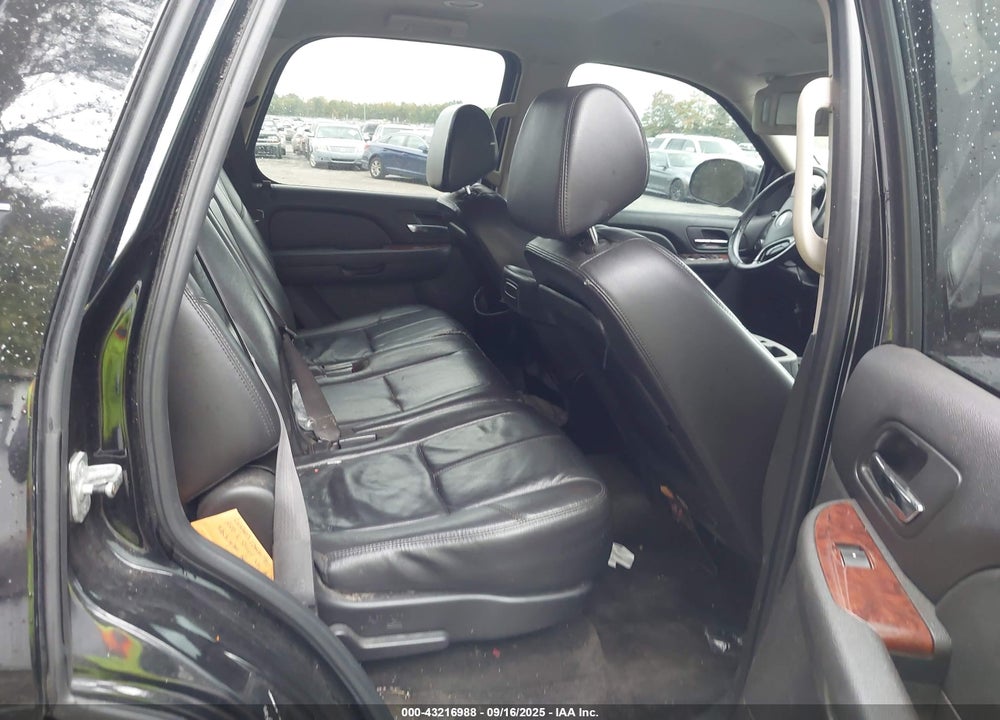 2009 CHEVROLET TAHOE VIN: 1GNFK23069R101930