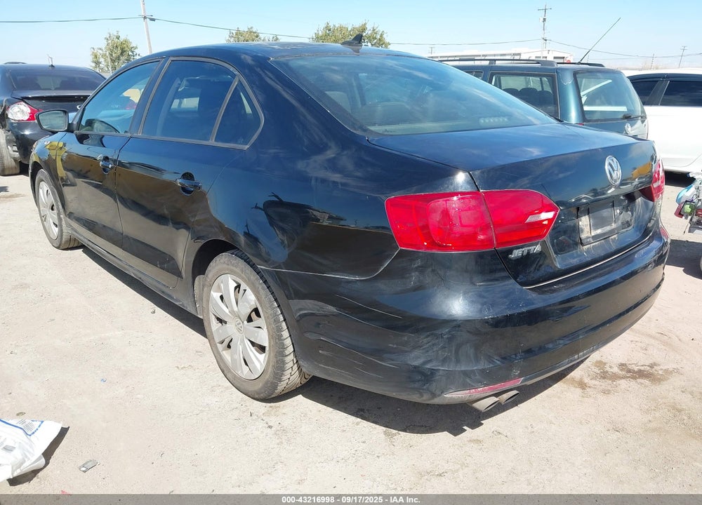 2014 VOLKSWAGEN JETTA VIN: 3VWD17AJ5EM269112