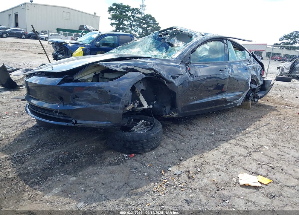 2024 TESLA MODEL 3 LONG RANGE DUAL MOTOR ALL-WHEEL DRIVE/REAR-WHEEL DRIVE VIN: 5YJ3E1EA9RF856210