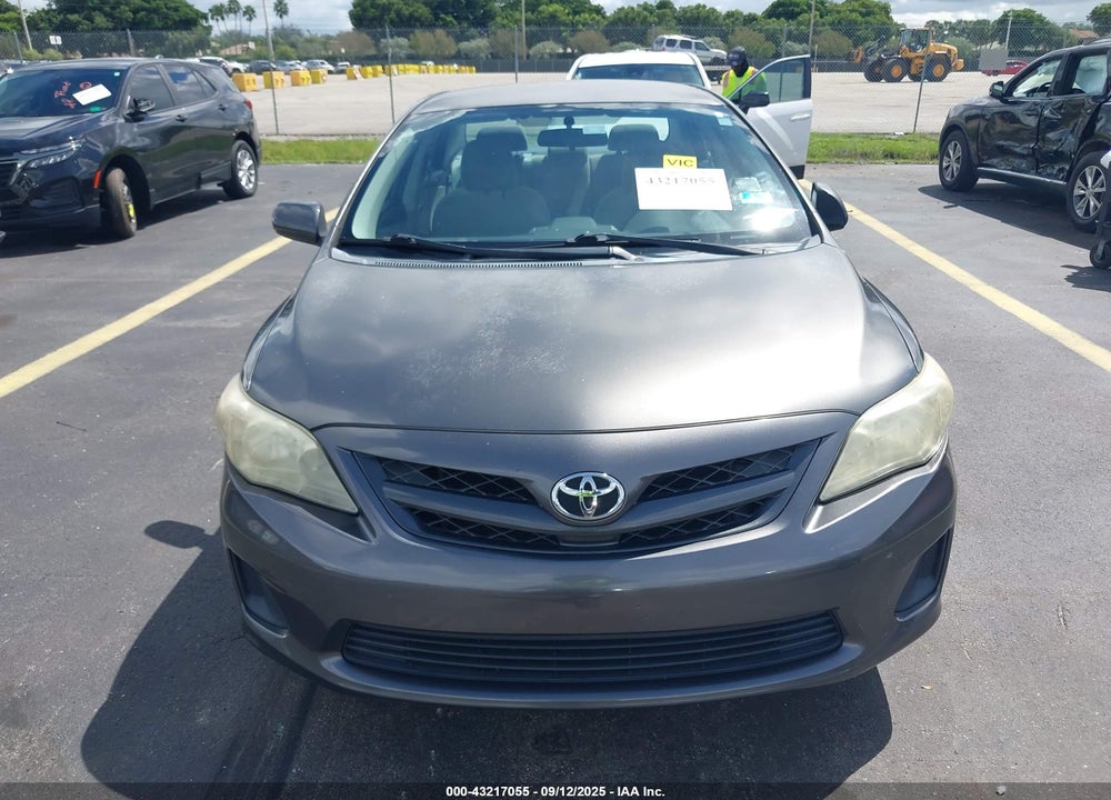 2013 TOYOTA COROLLA VIN: 5YFBU4EE1DP082597
