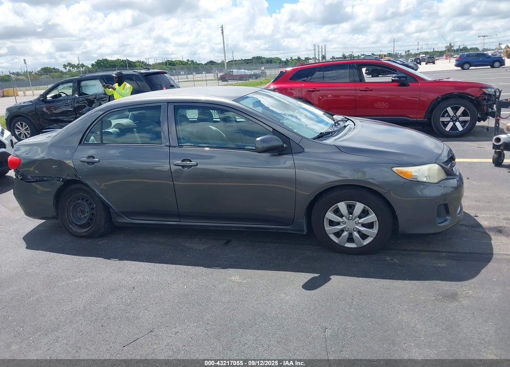 2013 TOYOTA COROLLA VIN: 5YFBU4EE1DP082597