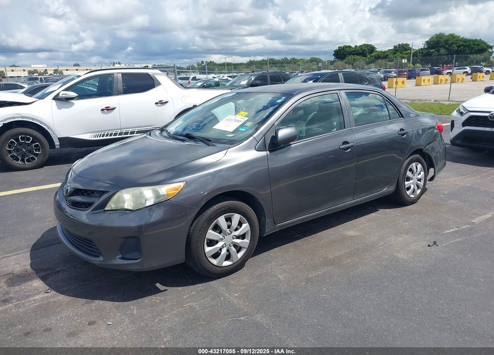 2013 TOYOTA COROLLA VIN: 5YFBU4EE1DP082597