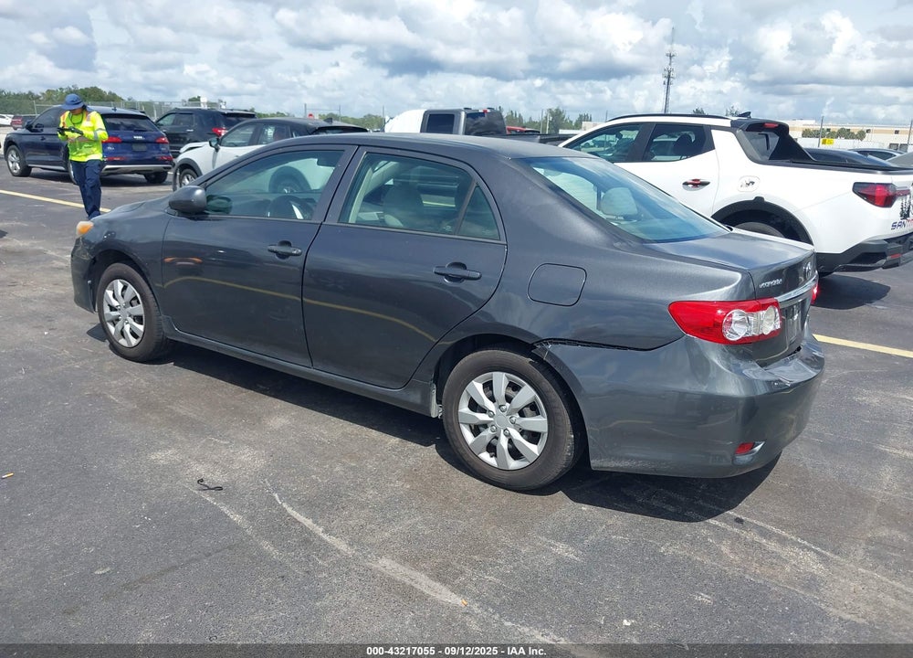 2013 TOYOTA COROLLA VIN: 5YFBU4EE1DP082597