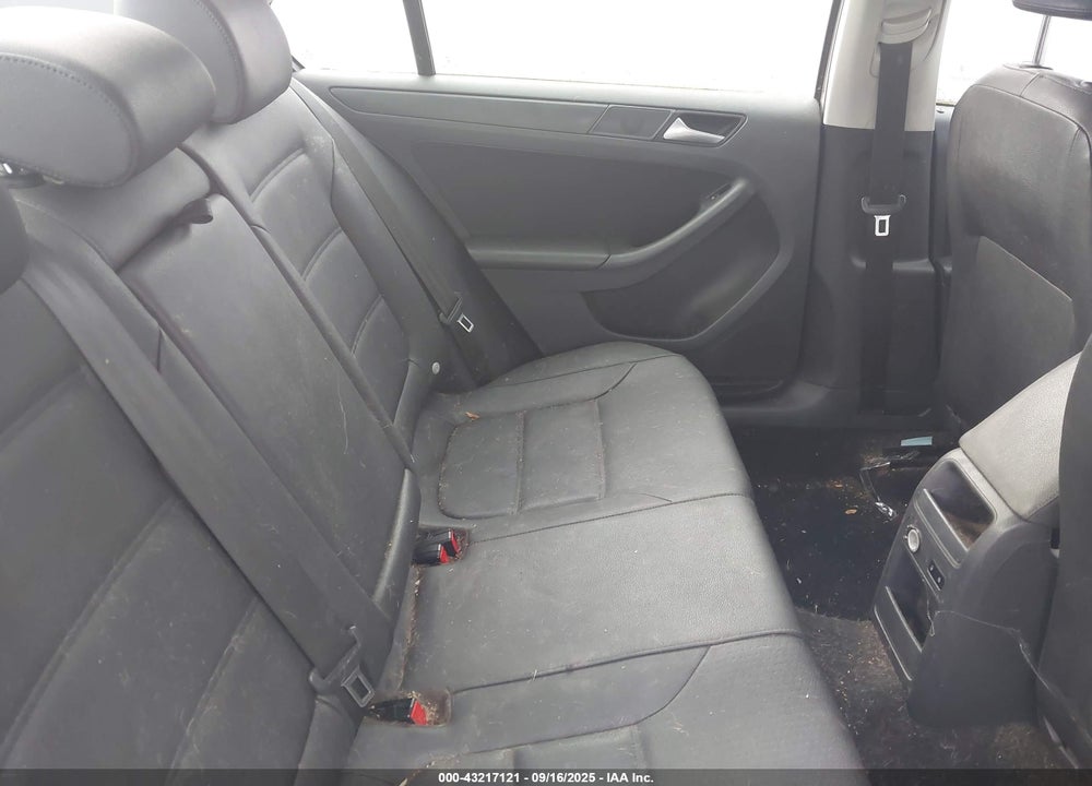 2012 VOLKSWAGEN JETTA VIN: 3VWDP7AJ8CM386968