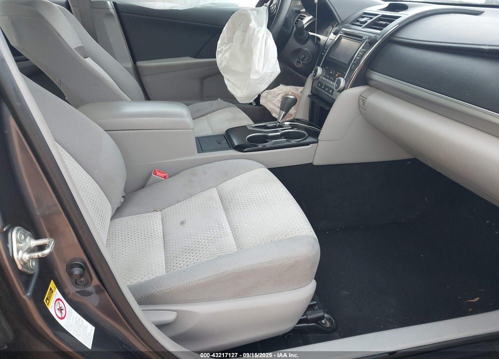 2014 TOYOTA CAMRY LE VIN: 4T4BF1FK1ER422057
