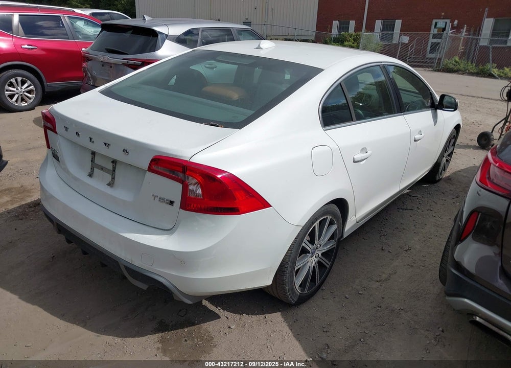 2016 VOLVO S60 VIN: LYV612TM5GB096724