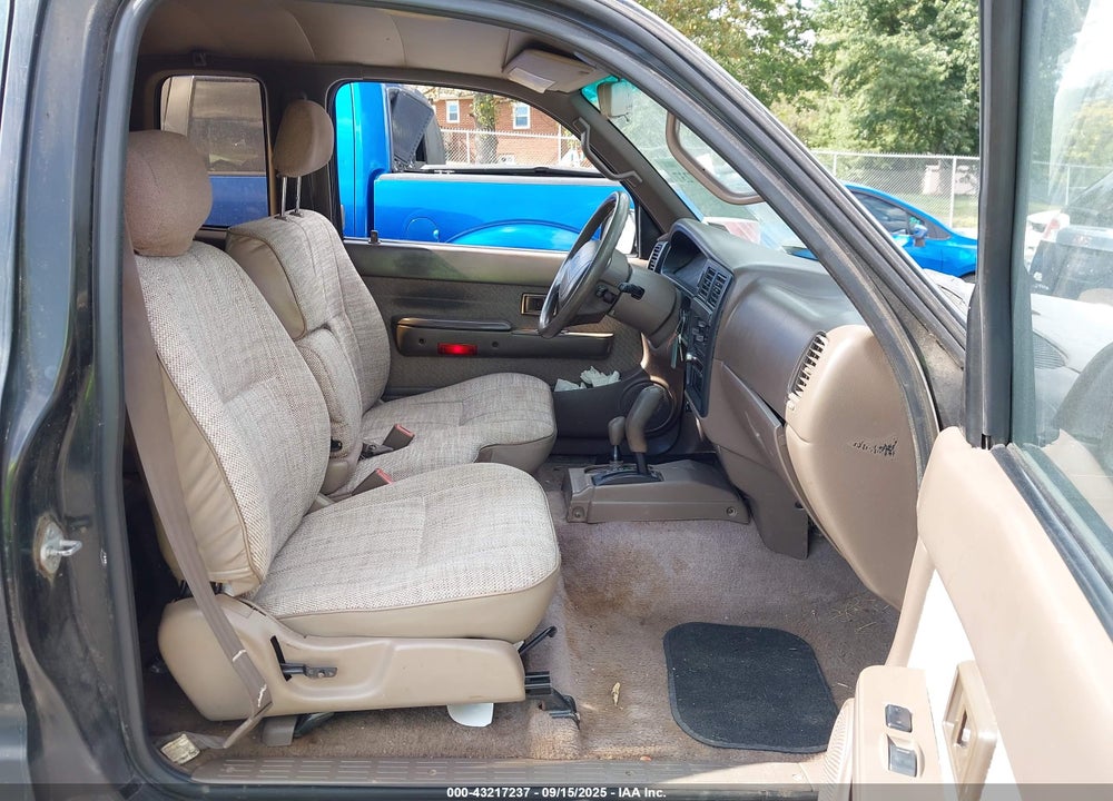 1996 TOYOTA TACOMA XTRACAB VIN: 4TAWN72N7TZ143617
