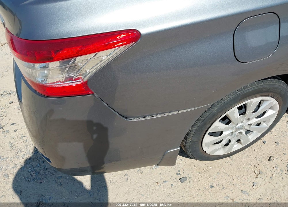 2015 NISSAN SENTRA S VIN: 3N1AB7AP6FY367201