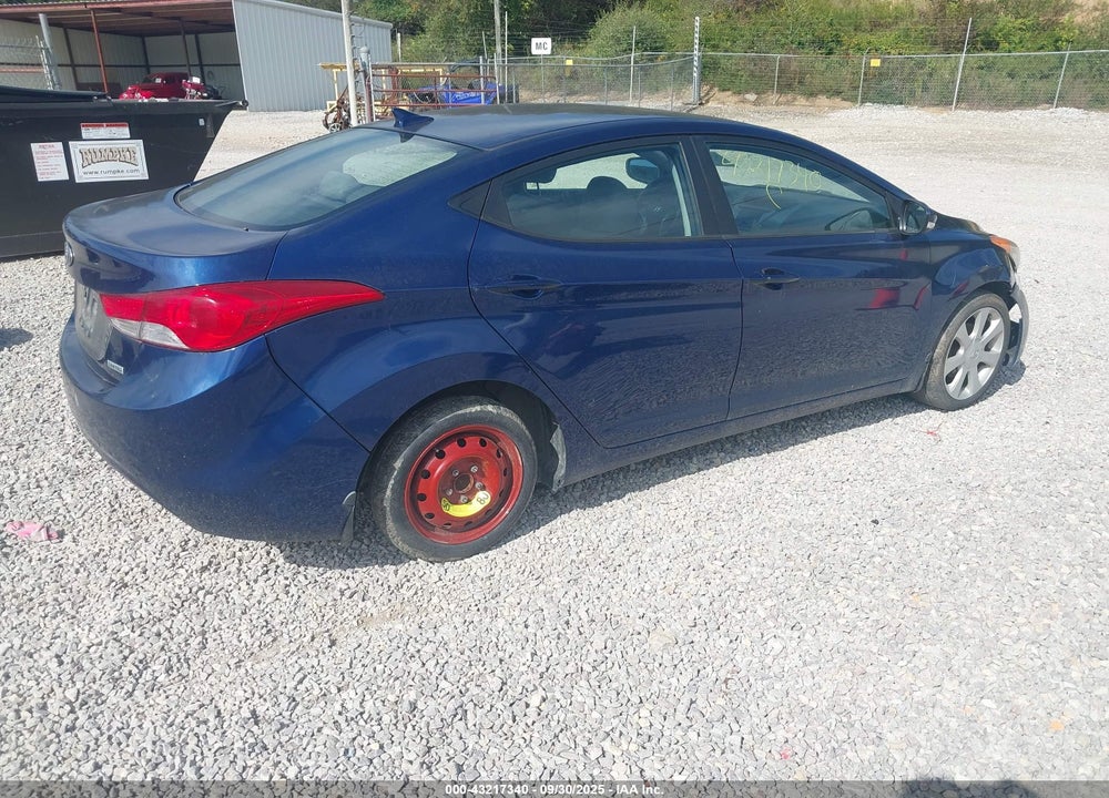 2013 HYUNDAI ELANTRA VIN: KMHDH4AE2DU875733