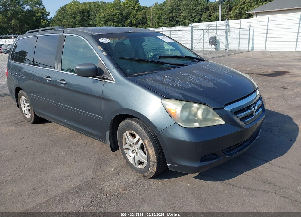 2005 HONDA ODYSSEY EX-L VIN: 5FNRL38615B043649