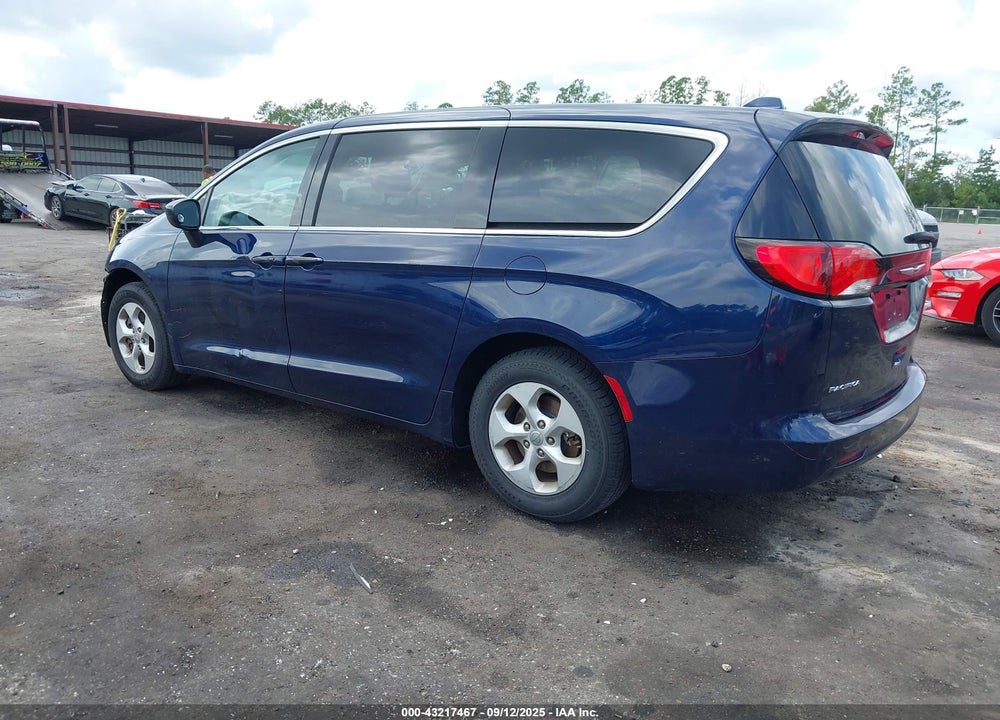 2017 CHRYSLER PACIFICA LX VIN: 2C4RC1CG9HR608677