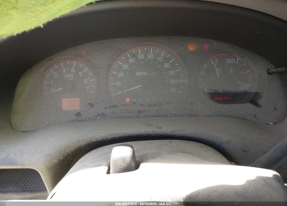 2004 PONTIAC MONTANA M16 W/1SA PKG. VIN: 1GMDX03E04D107208