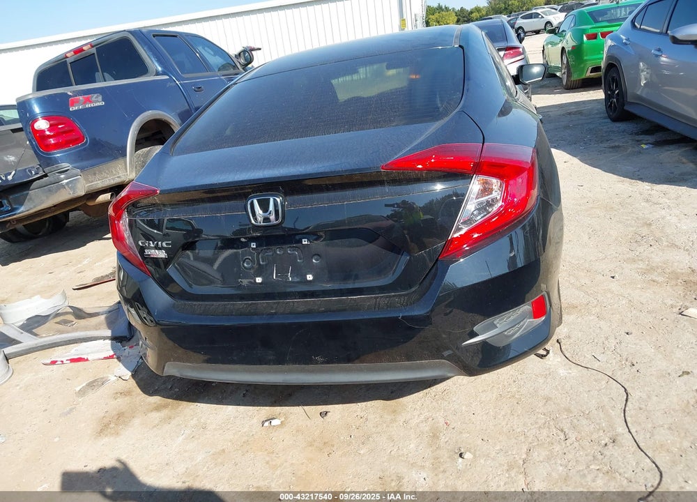 2017 HONDA CIVIC VIN: 19XFC2F56HE220777
