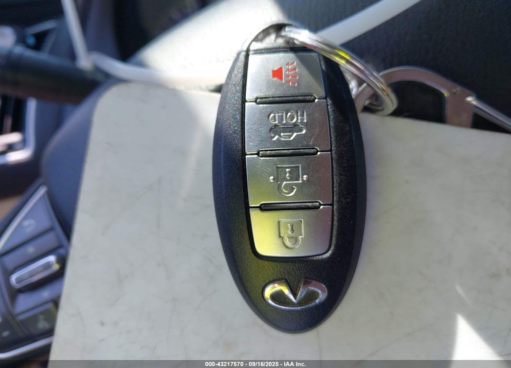 2015 INFINITI Q50 VIN: JN1BV7AP2FM350667
