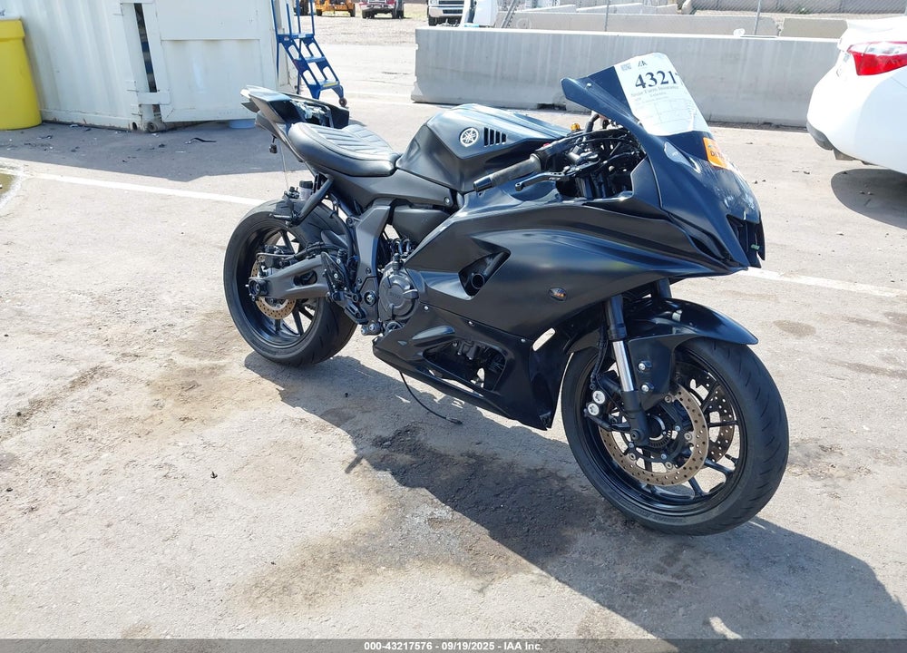 2024 YAMAHA YZFR7 VIN: JYARM38E6RA012850