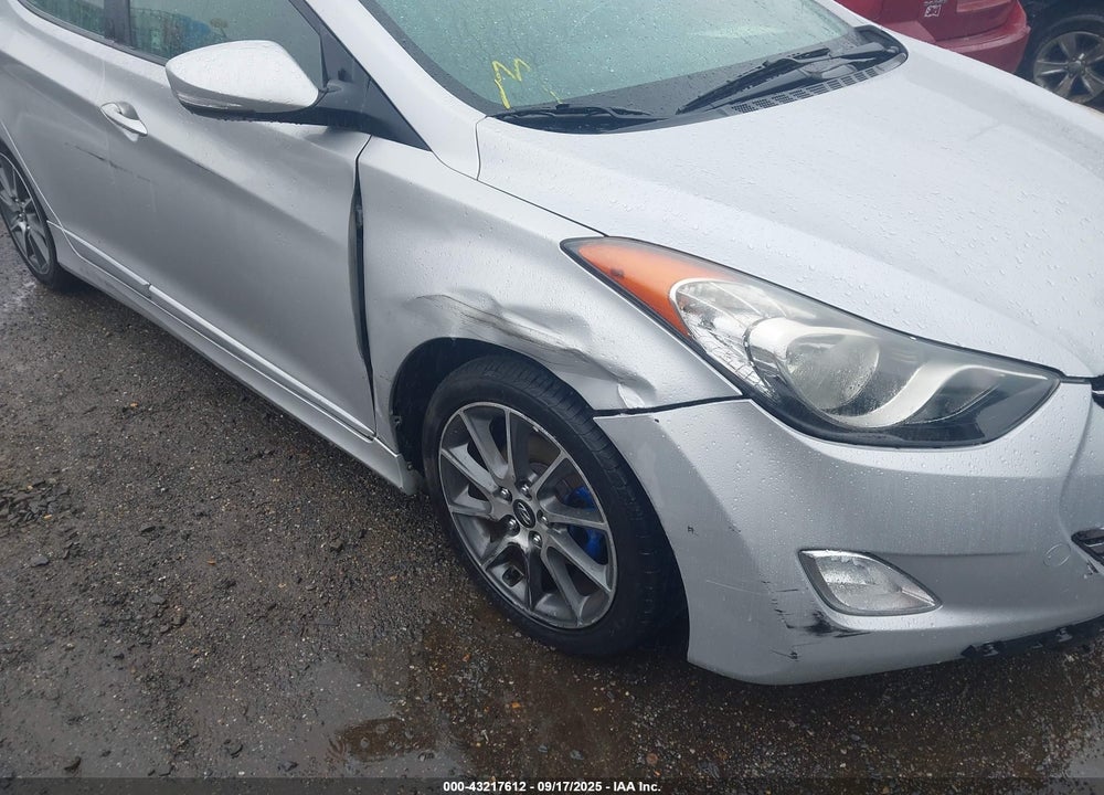 2013 HYUNDAI ELANTRA VIN: KMHDH4AE1DU559210