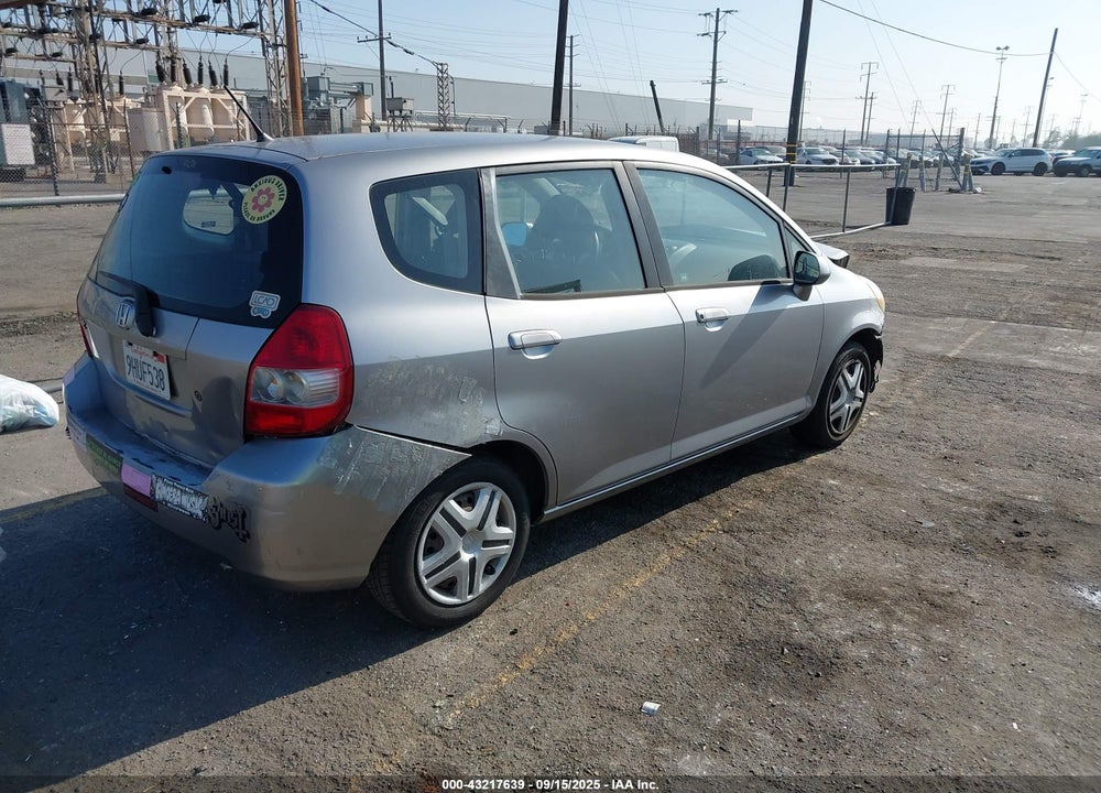 2008 HONDA FIT VIN: JHMGD38468S068751