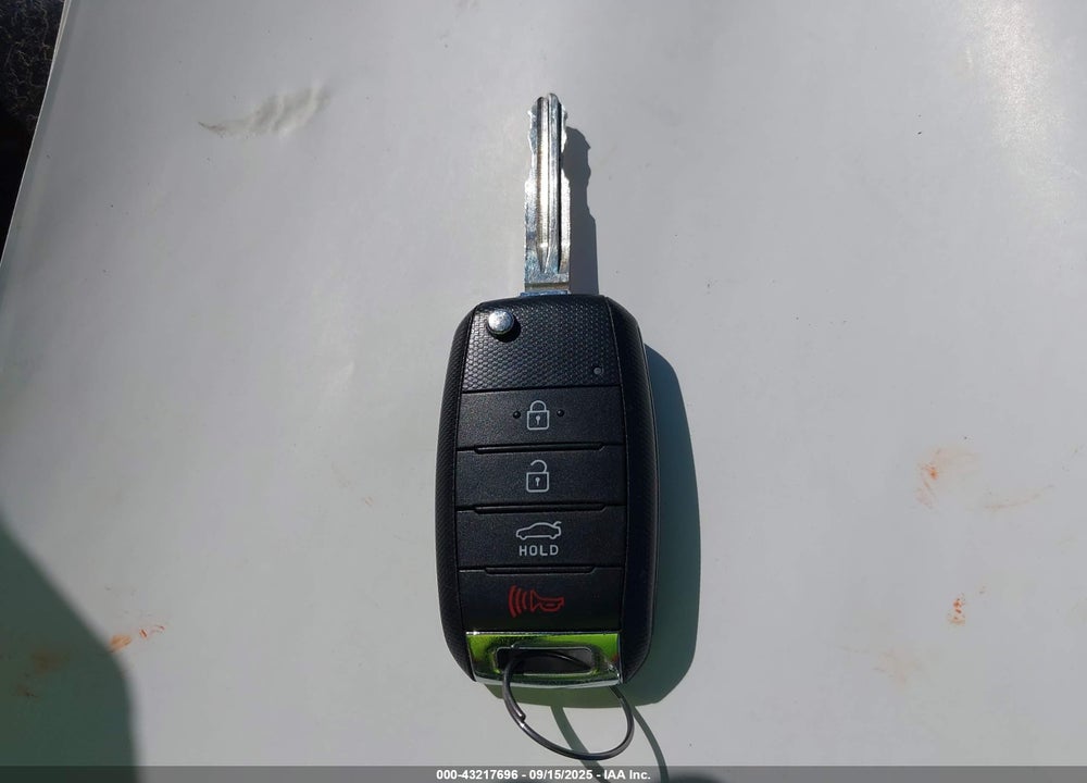 2018 KIA FORTE VIN: 3KPFL4A71JE217764