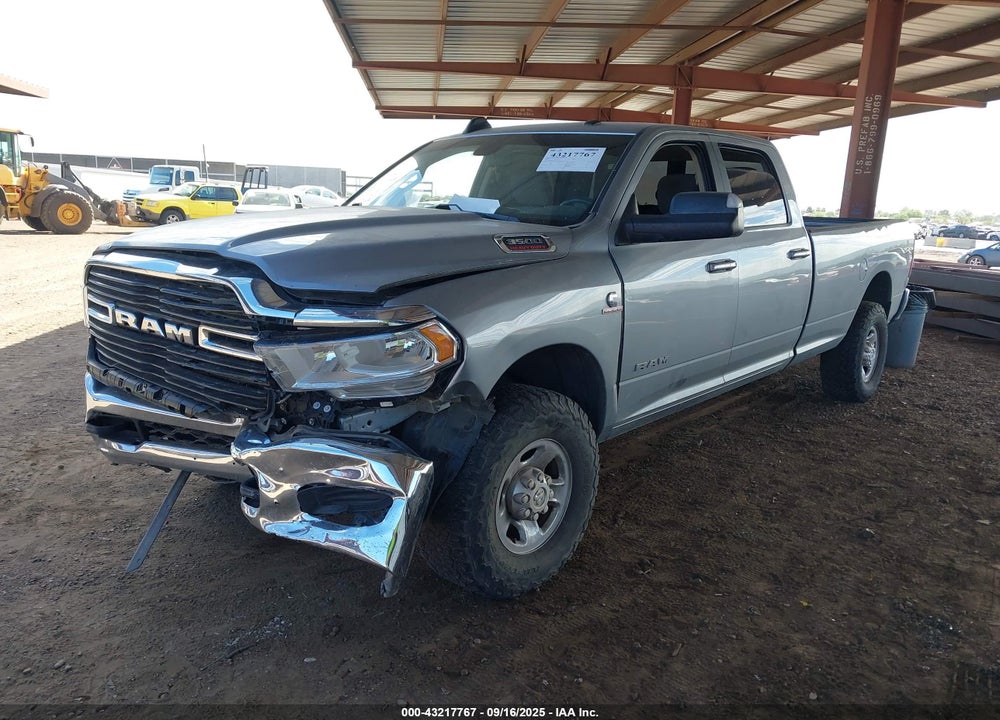 2019 RAM 3500 BIG HORN  4X2 8' BOX VIN: 3C63R2HL4KG660643