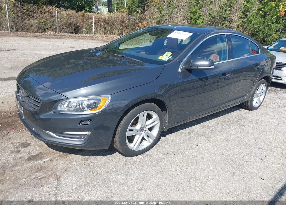 2015 VOLVO S60 VIN: YV140MFM4F1350019