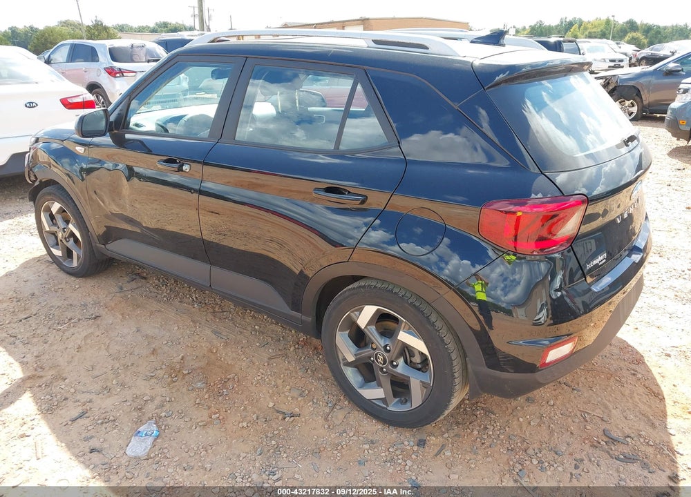 2022 HYUNDAI VENUE VIN: KMHRC8A35NU158660