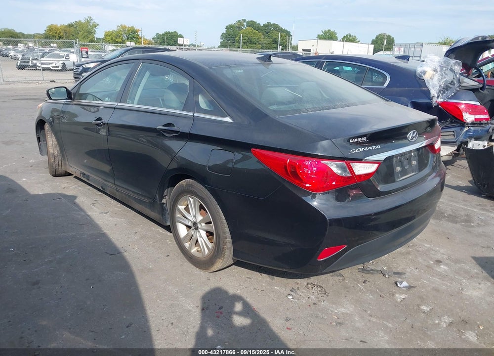 2014 HYUNDAI SONATA GLS VIN: 5NPEB4AC9EH844273