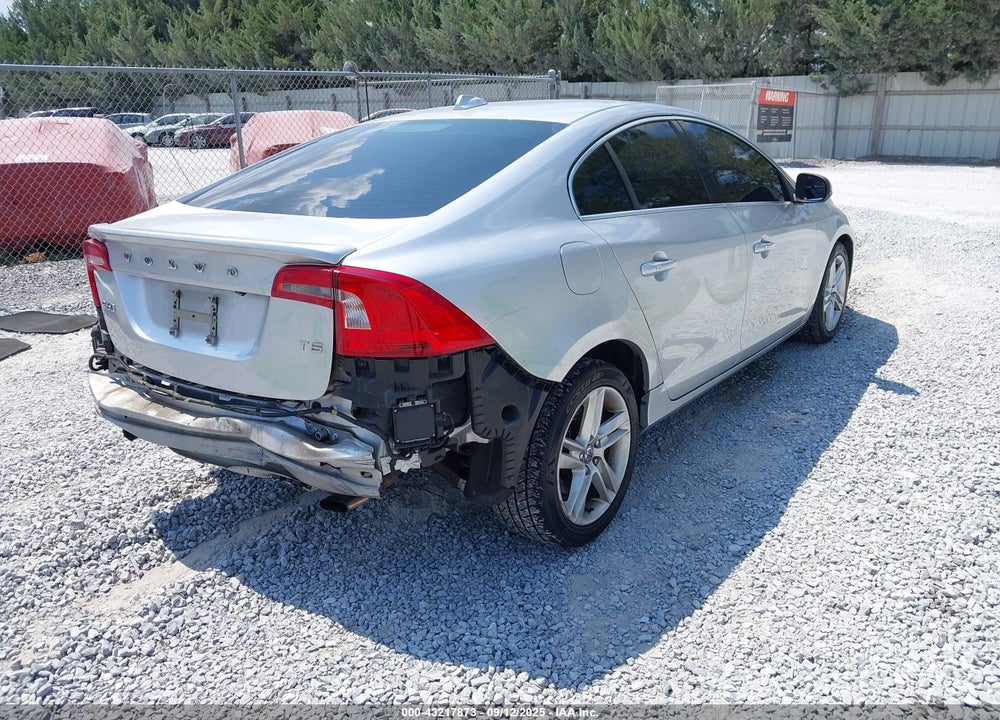 2015 VOLVO S60 T5 PLATINUM VIN: YV126MFD5F1309081