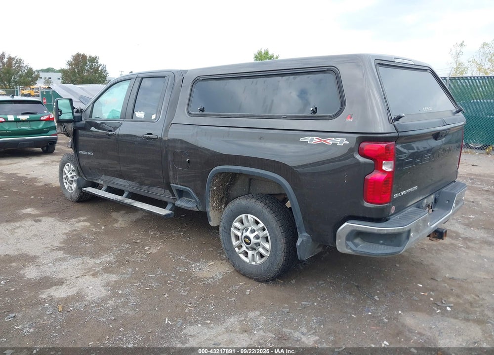 2021 CHEVROLET SILVERADO 2500HD 4WD STANDARD BED LT VIN: 1GC5YNE72MF115672