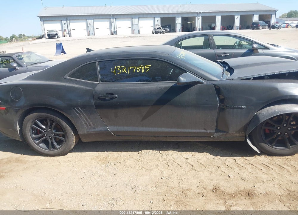 2014 CHEVROLET CAMARO VIN: 2G1FF1E30E9194777