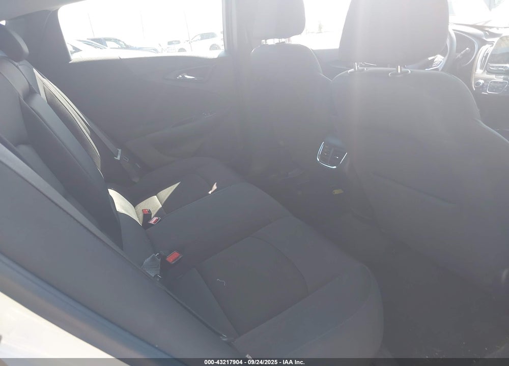 2022 CHEVROLET MALIBU VIN: 1G1ZD5ST7NF140124