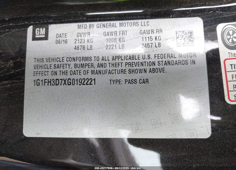 2016 CHEVROLET CAMARO VIN: 1G1FH3D7XG0192221