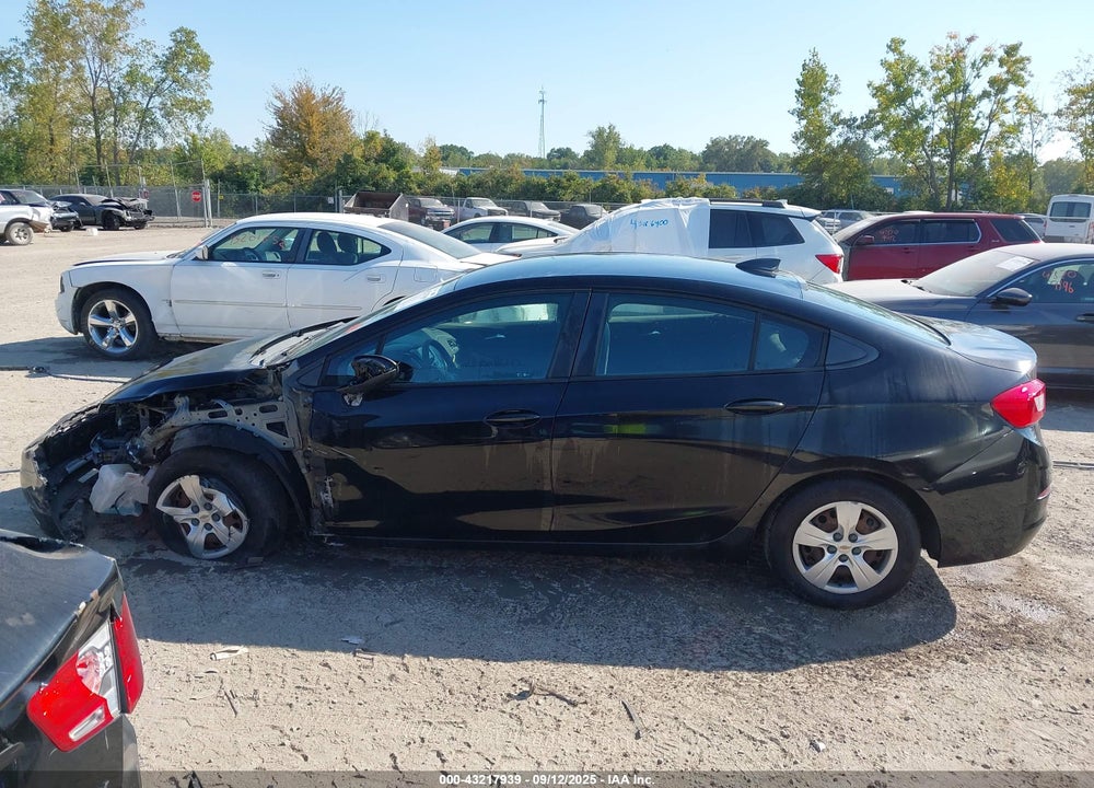 2018 CHEVROLET CRUZE VIN: 1G1BC5SM4J7221132