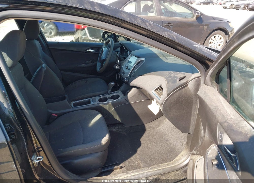 2018 CHEVROLET CRUZE VIN: 1G1BC5SM4J7221132