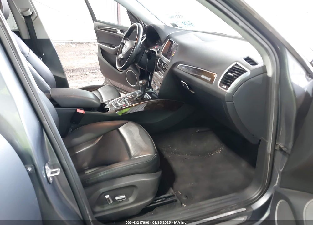 2014 AUDI Q5 VIN: WA1LFAFP8EA083095