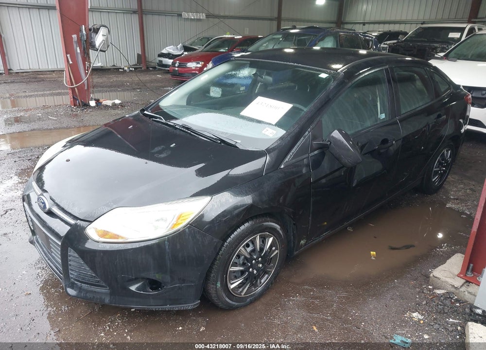 2013 FORD FOCUS VIN: 1FADP3E2XDL275538