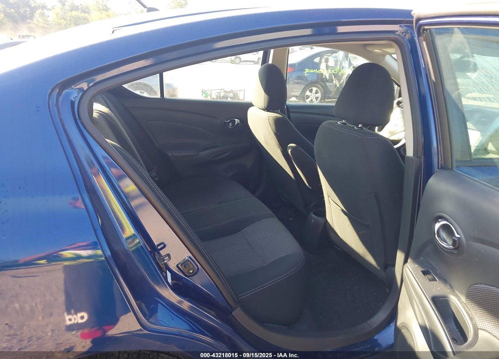2018 NISSAN VERSA 1.6 SV VIN: 3N1CN7AP2JL884050