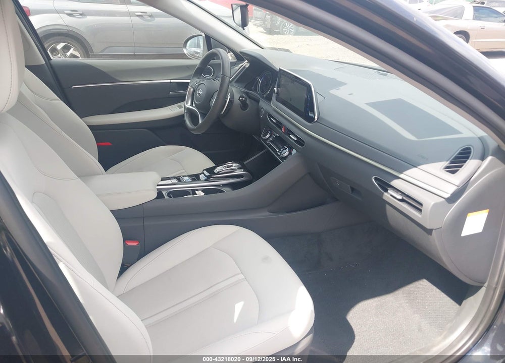 2023 HYUNDAI SONATA HYBRID SEL VIN: KMHL34JJ6PA068239
