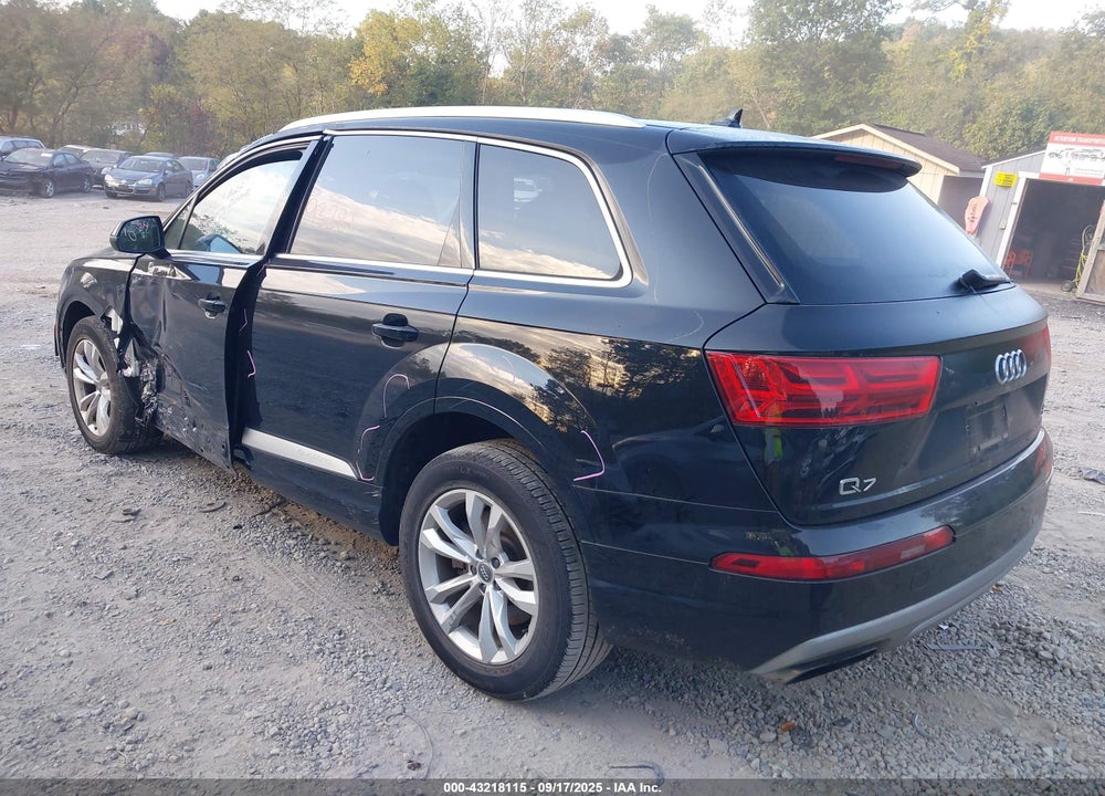 2018 AUDI Q7 VIN: WA1LAAF7XJD036495