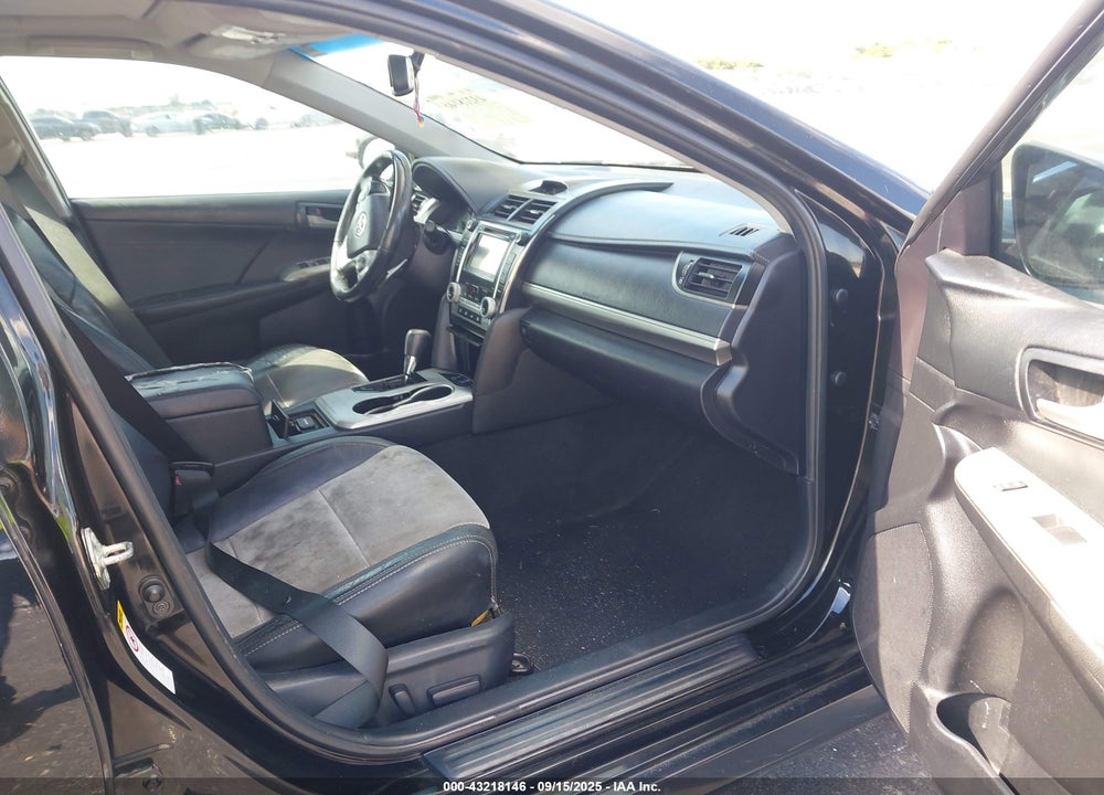 2014 TOYOTA CAMRY VIN: 4T1BF1FK5EU752603