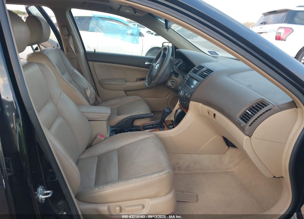 2004 HONDA ACCORD 3.0 EX VIN: 1HGCM66534A025418