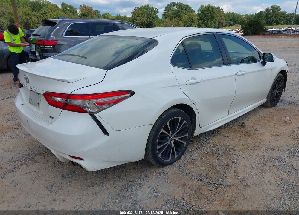 2018 TOYOTA CAMRY SE VIN: JTNB11HK3J3026959