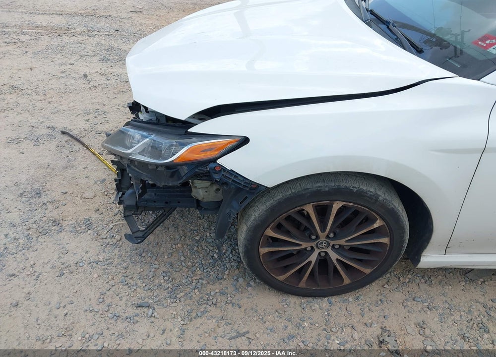 2018 TOYOTA CAMRY SE VIN: JTNB11HK3J3026959