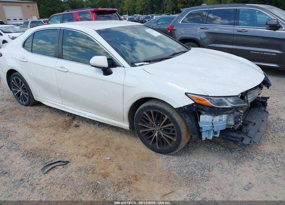 2018 TOYOTA CAMRY SE VIN: JTNB11HK3J3026959