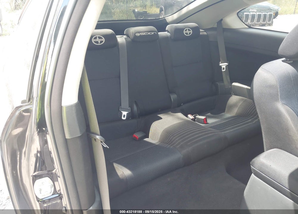 2006 SCION TC VIN: JTKDE177860076904