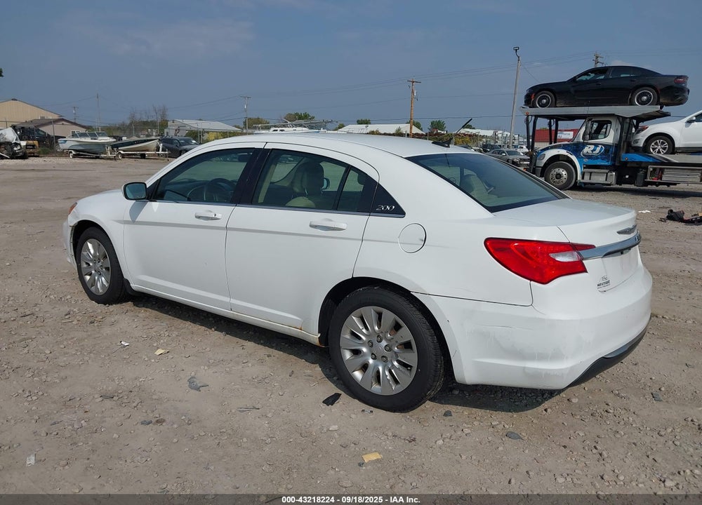 2013 CHRYSLER 200 VIN: 1C3CCBAB9DN686102