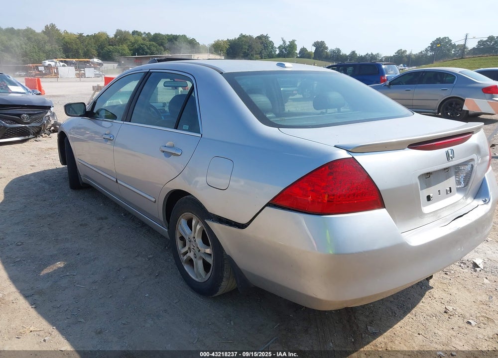 2007 HONDA ACCORD 2.4 EX VIN: 1HGCM55847A095312