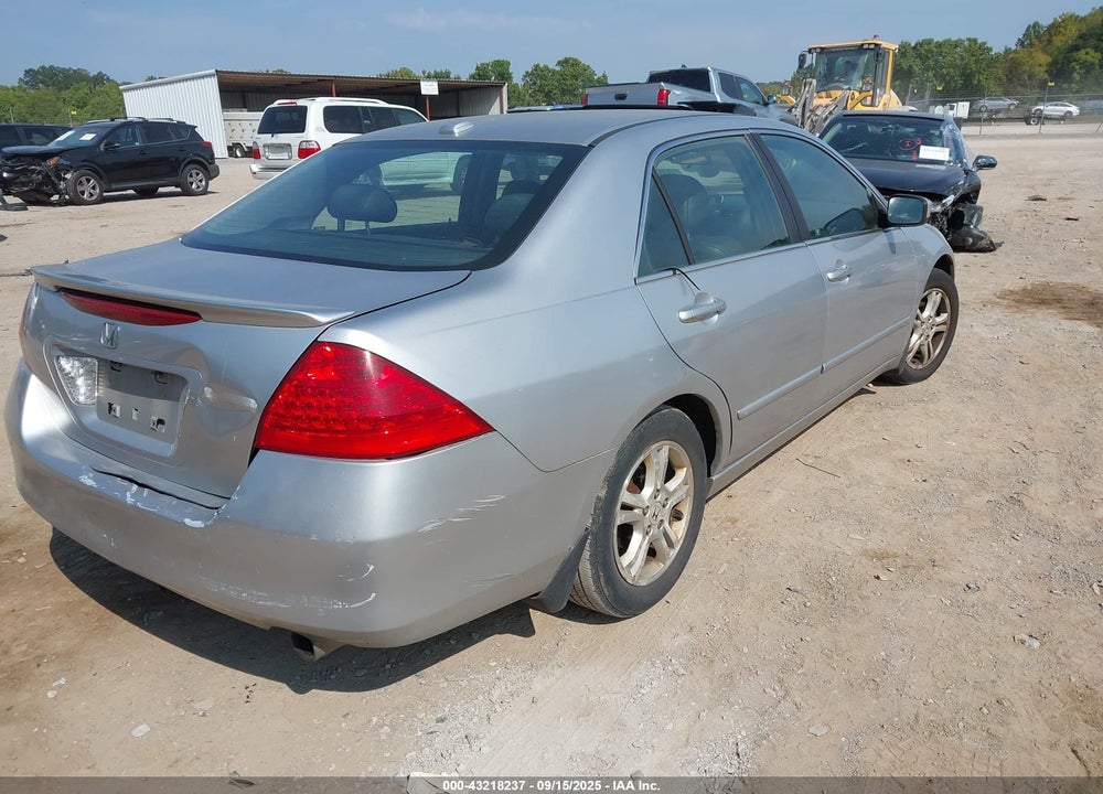 2007 HONDA ACCORD 2.4 EX VIN: 1HGCM55847A095312